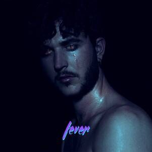 Oscar And The Wolf releases new single "Fever"