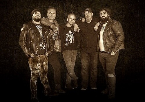 French heavy-rockers Lumberjacks streamed new album 'ALONE?'