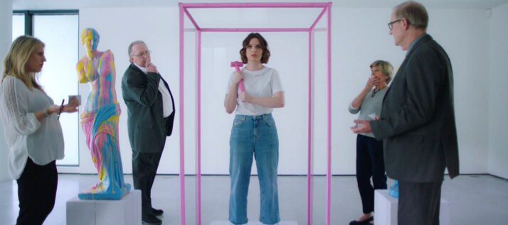 Emma Blackery announces debut album 'Villains' - out August 31st