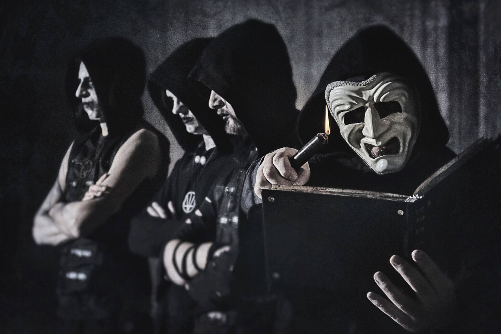 Black Metallers Veratrum unleash an official lyric video for the song "La Stella Imperitura", from their new EP Visioni