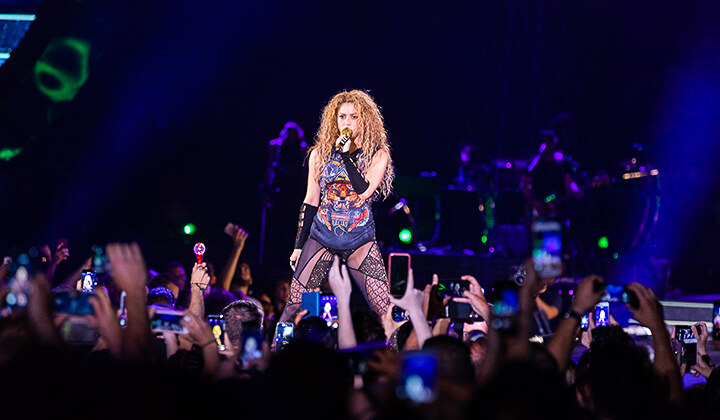 Shakira laat temperatuur hoog oplopen in Sportpaleis