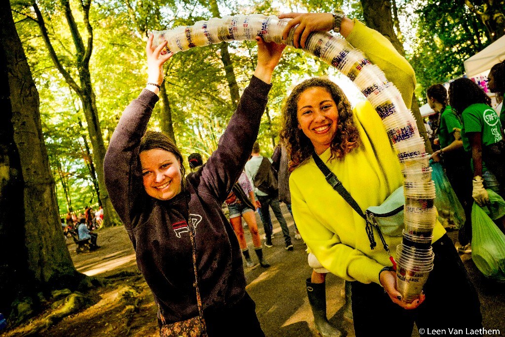 Couleur Green op Couleur Café