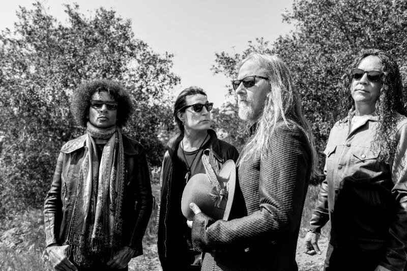 Gentlepromotion presents: a new album from Alice In Chains