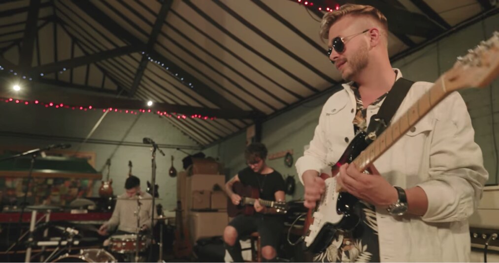 Club Drive share 'WDYD' live video