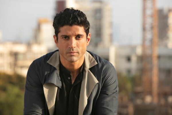 Farhan releases video for 'Rear View Mirror' 