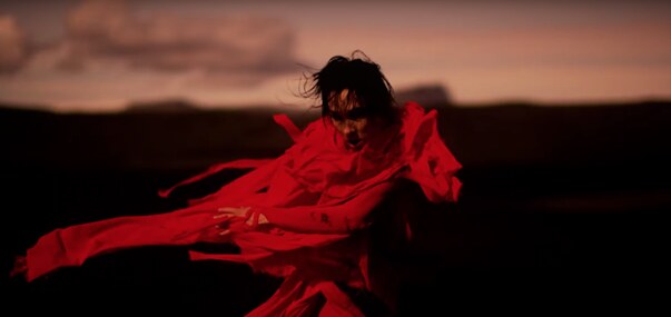 Editors new video 'COLD'  and LIVE @ Cirque Royale