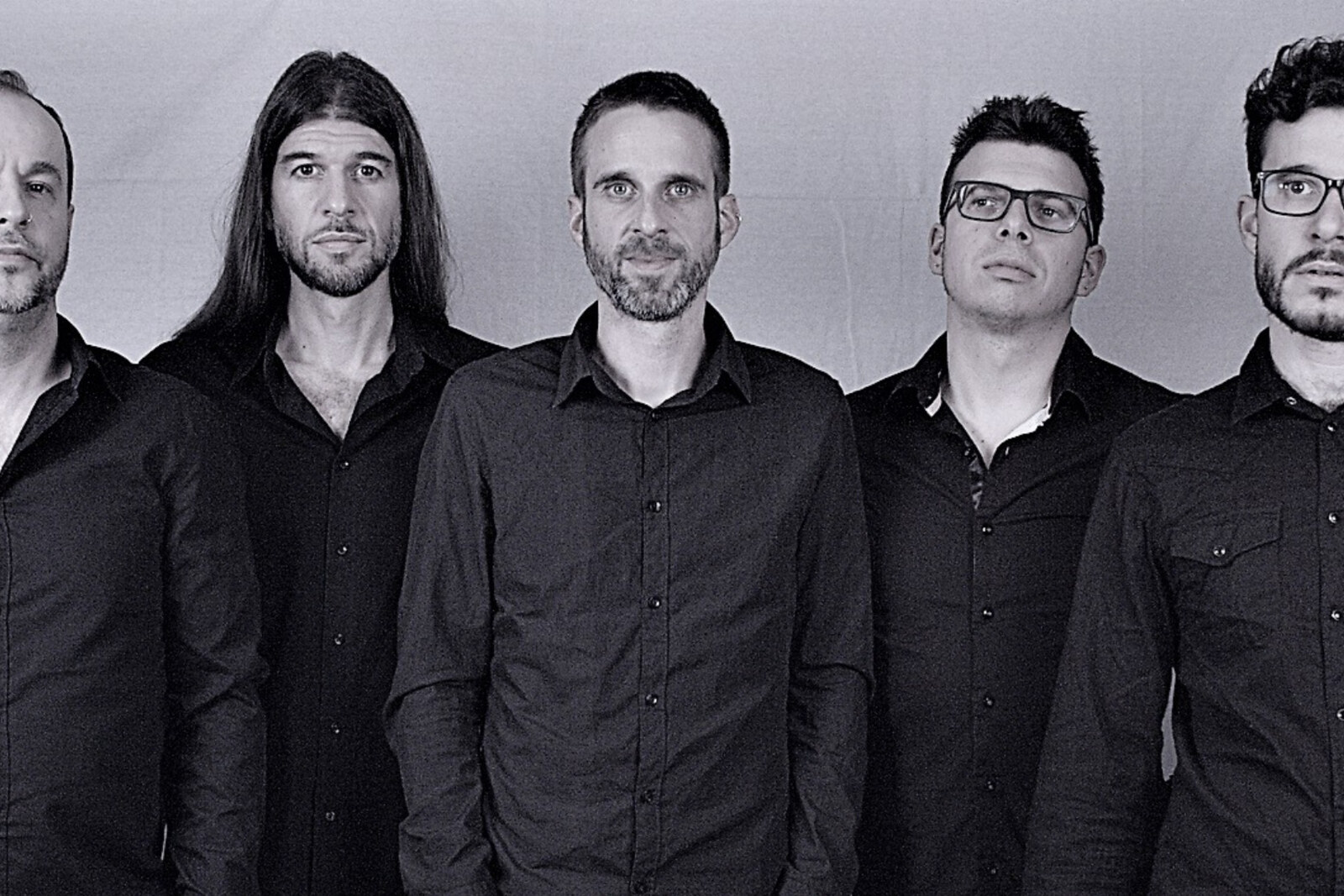 Swiss Rockers Charles In The Kitchen unveiled brand new music video for the single "Arrogant Teenage Rag"