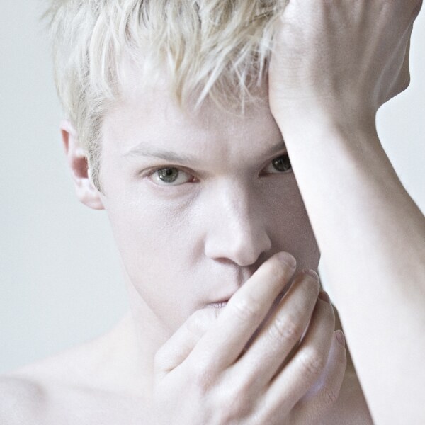 Mustii stelt voor 21st Century Boy