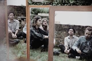 Fews announce new album 'INTO RED' - new single "PARADISO"
