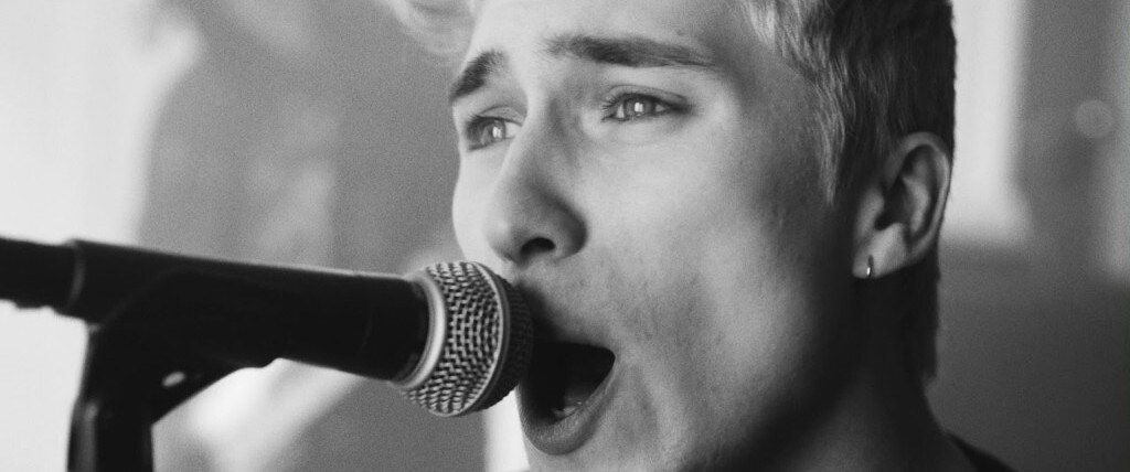 Holding Absence  release intense music video for brand new single 'Like A Shadow'