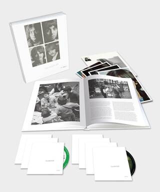 The White Album blaast morgen 50 kaarsjes uit