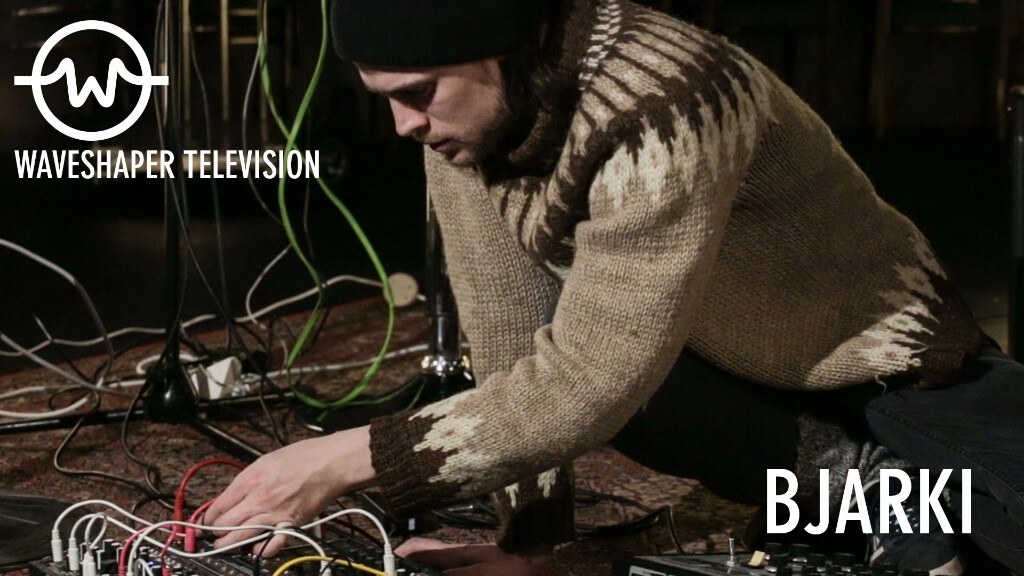 Bjarki Gives In-Depth Insight Into His Field Recording Techniques With Waveshaper TV