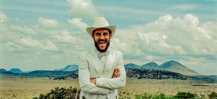 Robert Ellis to release new studio album Texas Piano Man