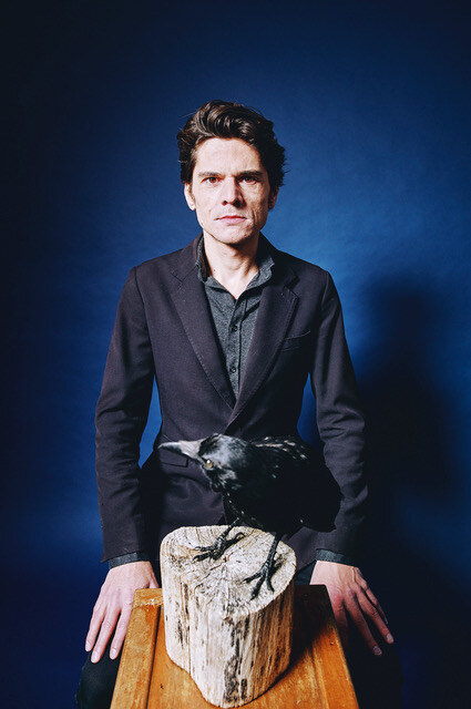 Elsewhere bound is de eerste single van het nieuwe album van Tiny Legs TIm
