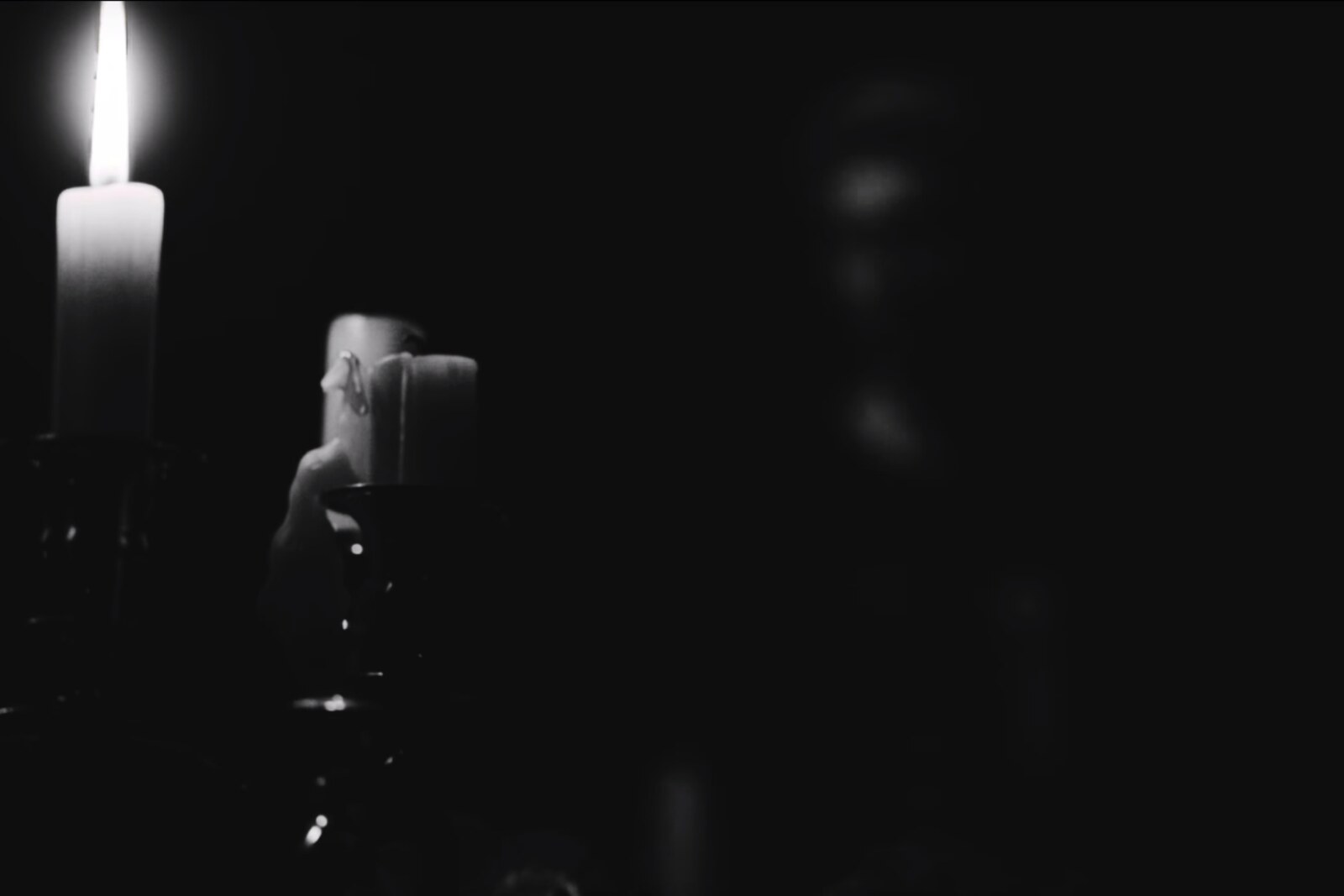 Holding Absence  release music video for new single 'Perish'