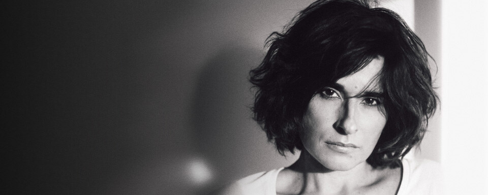Cristina Branco brengt haar vernieuwende fado op 27 april naar De Grote Post in Oostende