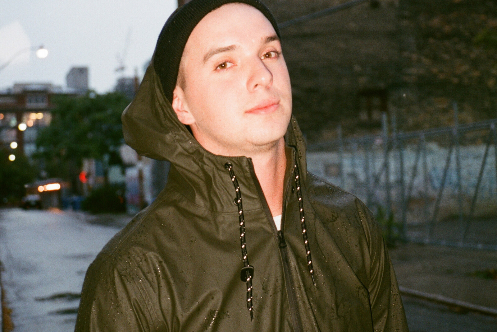 Bobby Love and Olive B Collide on R&B Infused House Track 'New Love' 