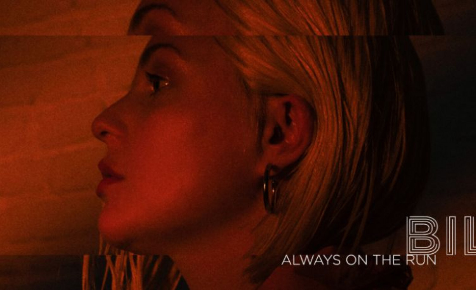 Billie stelt nieuwe single 'Always On The Run' voor