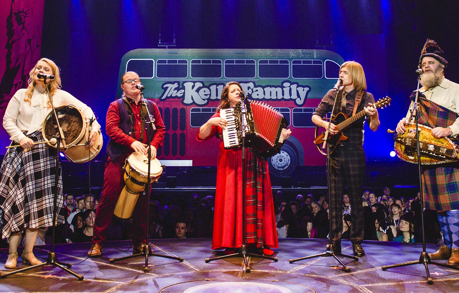 The Kelly Family viert 25ste verjaardag van 'Over The Hump’ op 19 januari 2020 in het Sportpaleis