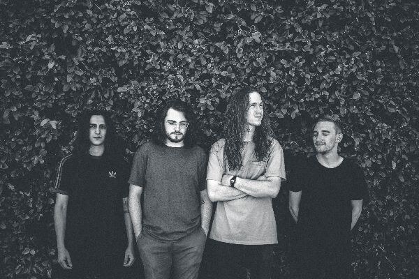 Homesafe Premiere New Single “Save Me”