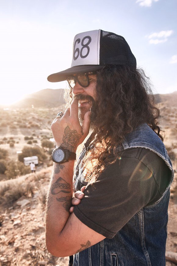Brant Bjork unleashes brand new single from upcoming, instrumental album JACOOZZI!