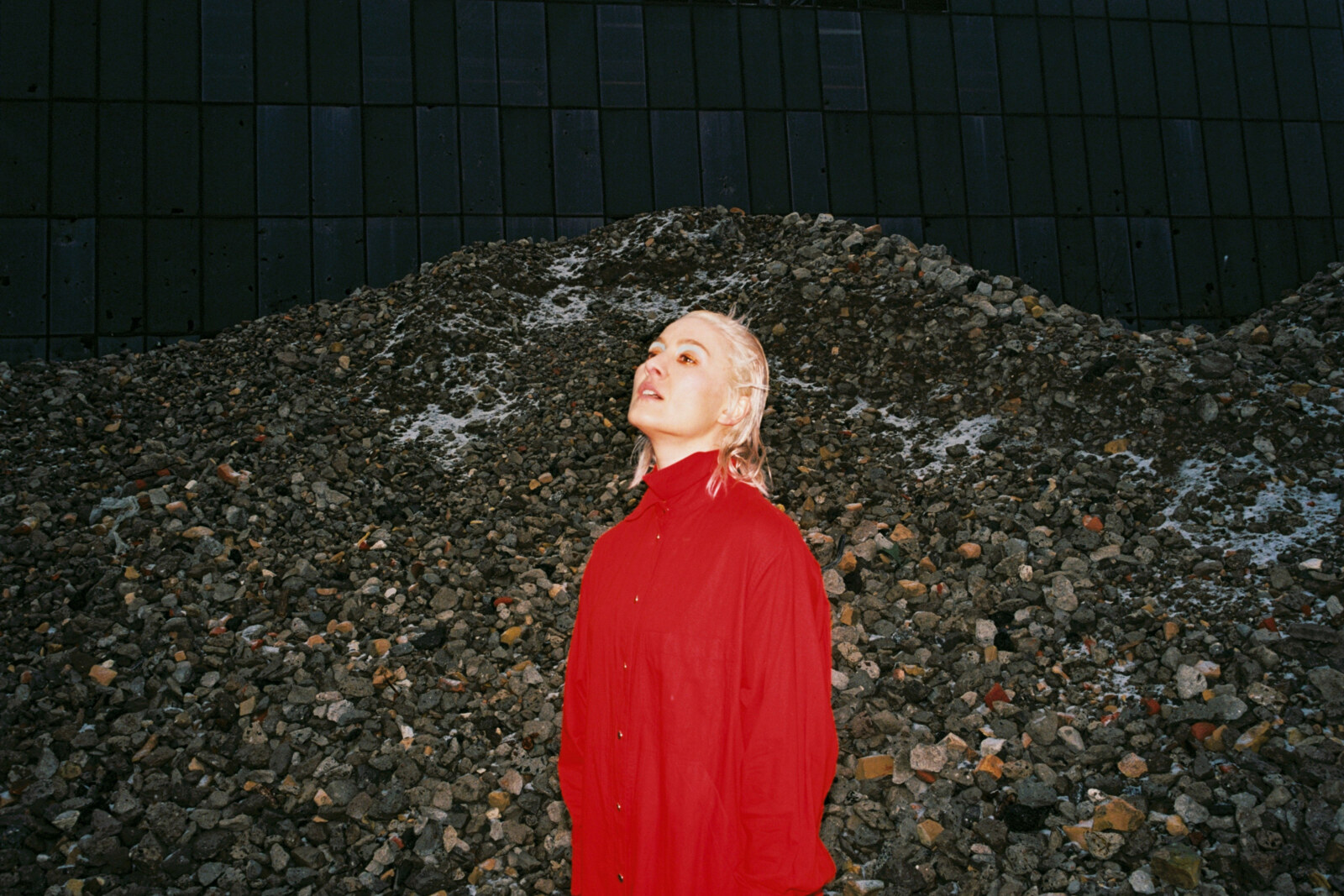 Cate Le Bon Reward out May 24th via Mexican Summer