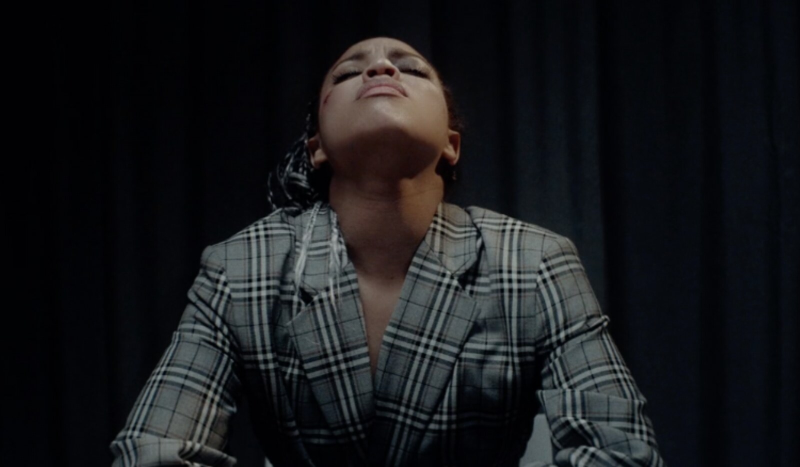 Luana Kiara releases compelling video for new single 'Trigger'