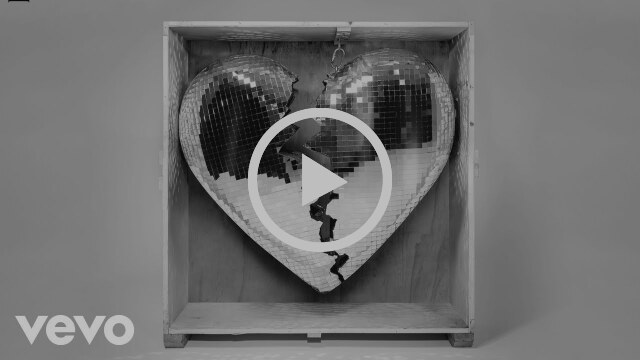 Mark Ronson releases new single feat. LYKKE LI