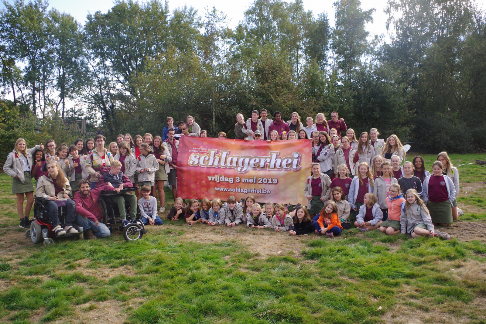 Grote belangstelling voor eerste ‘Schlagerhei’: AKABE Albatros en Gidsen Pijpelheide vergroten de tent!