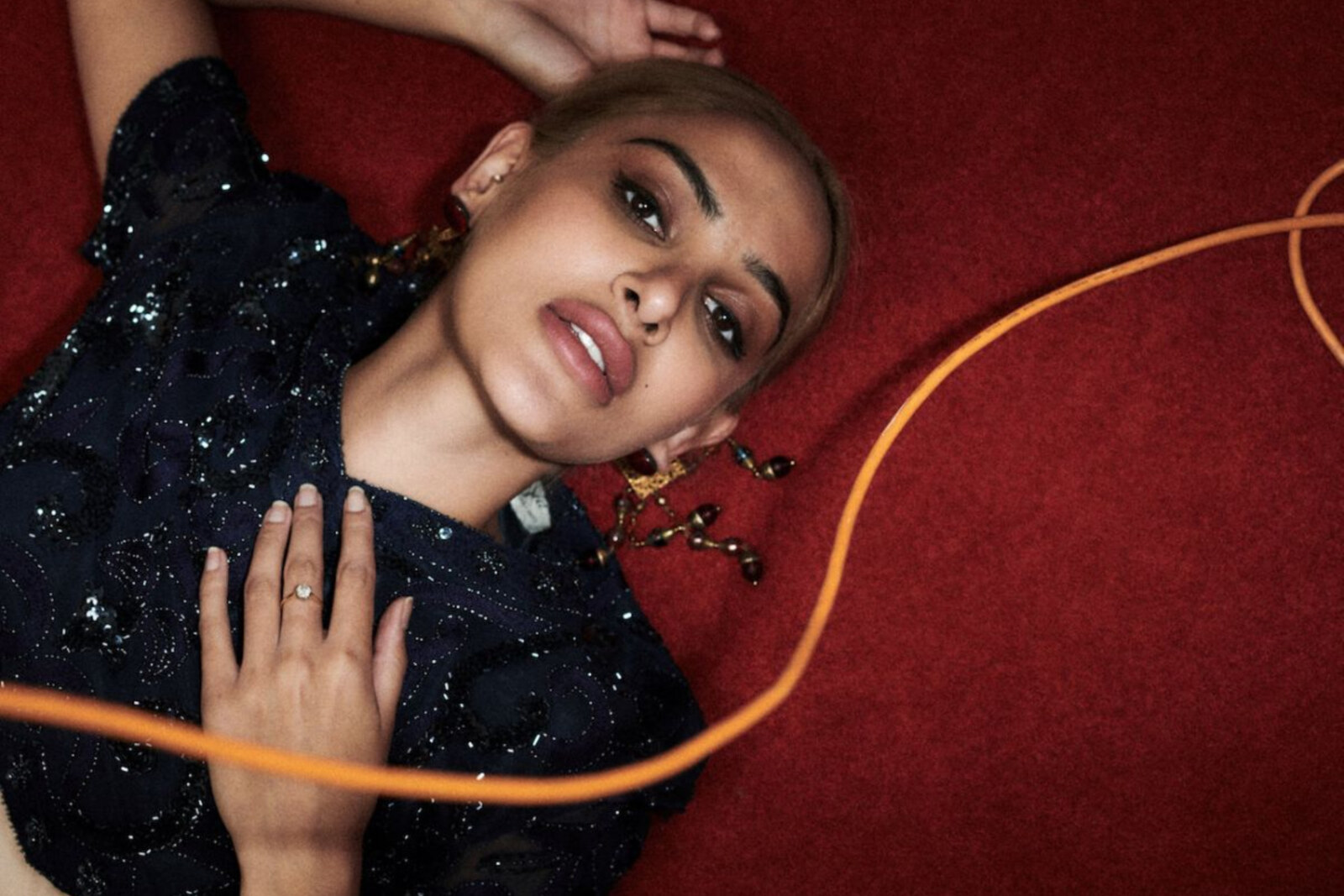 Enchanting singer Nikita Bassi releases debut single 'Satin'