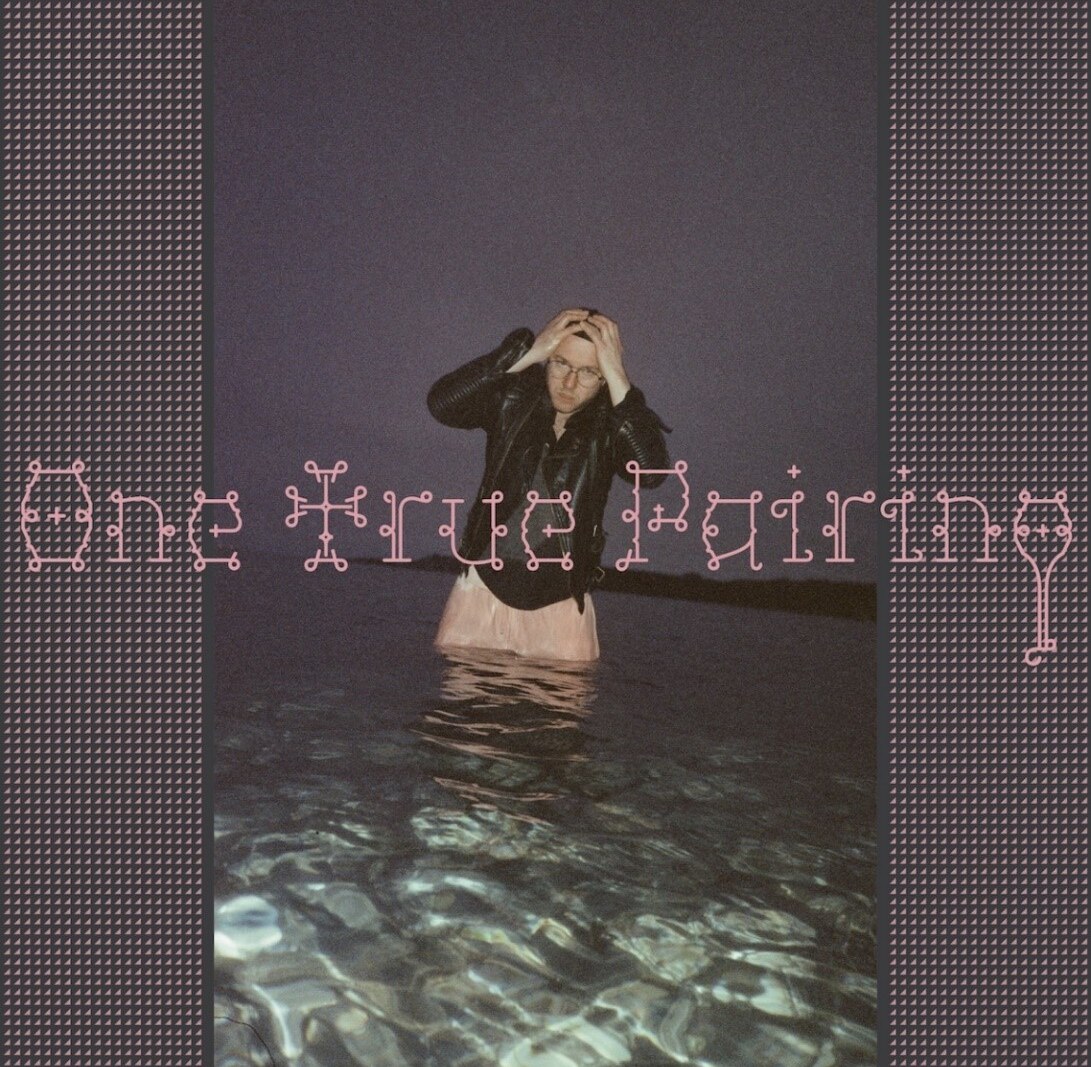 'One True Pairing' - Tom Fleming (Wild Beasts) announces debut album, out Sept 20th on Domino Records