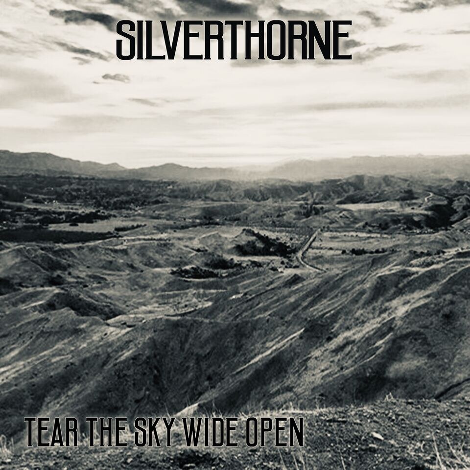 Silverthorne  release their video for stunning debut single 'Tear The Sky Wide Open', out today on Golden Robot Records