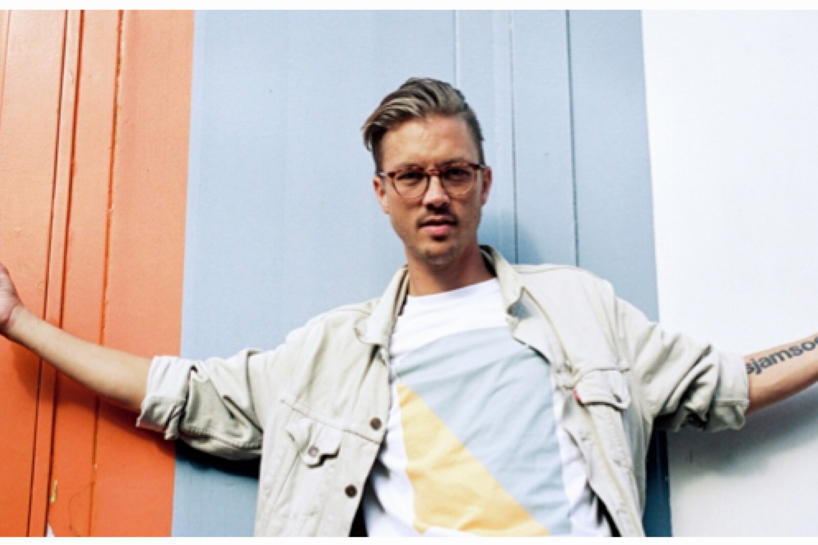 Sjamsoedin brengt nieuwe EP 'Research', ontworpen als printplaat, uit