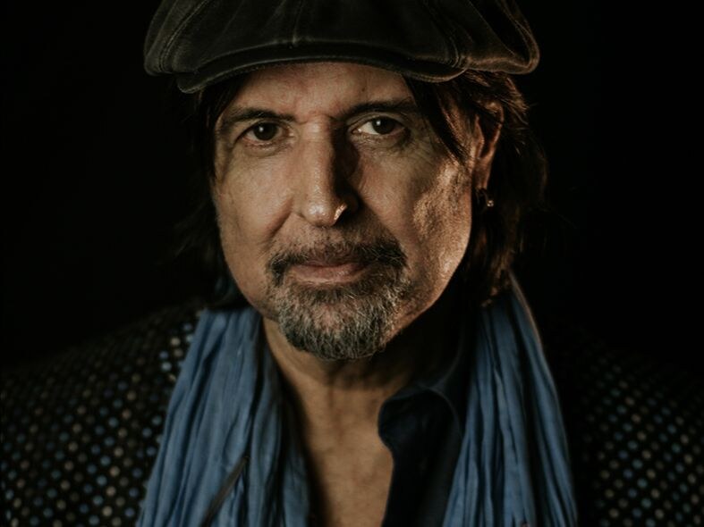 Phil Campbell talks 'Swing It' feat. ALICE COOPER
