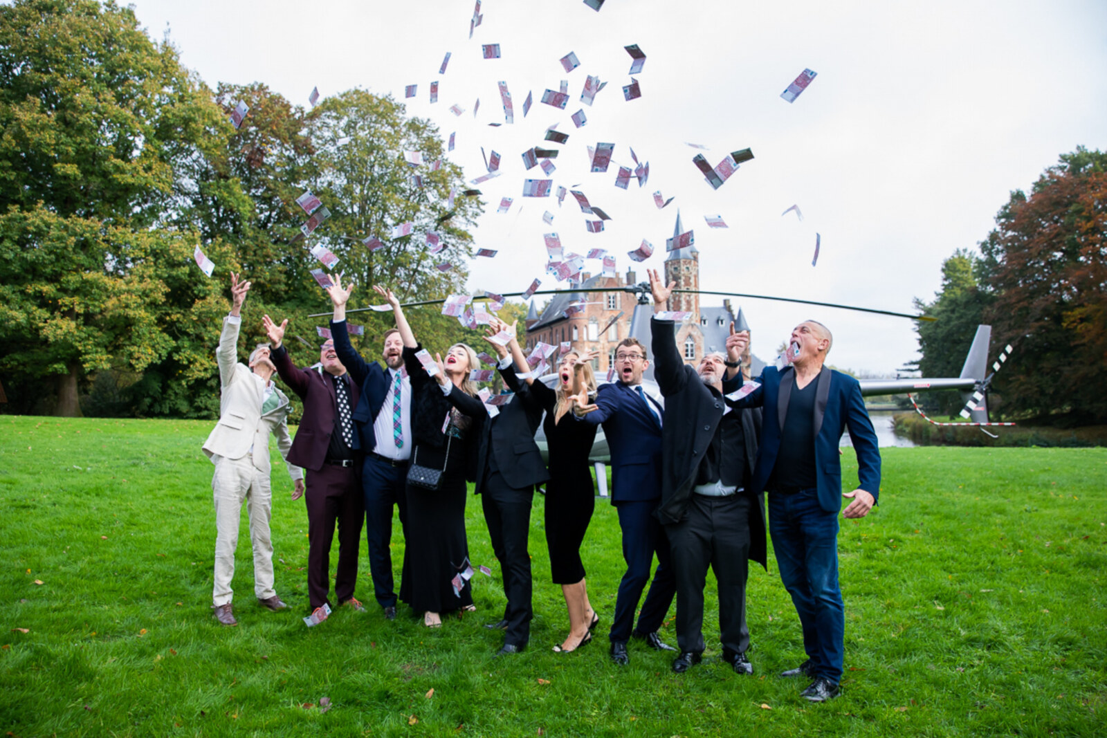 Cast van 't Groot Lot op inlevingsstage tegen 15 november