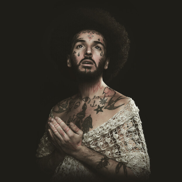 LGBTQI+ activist Jaouad brengt nieuwe EP uit