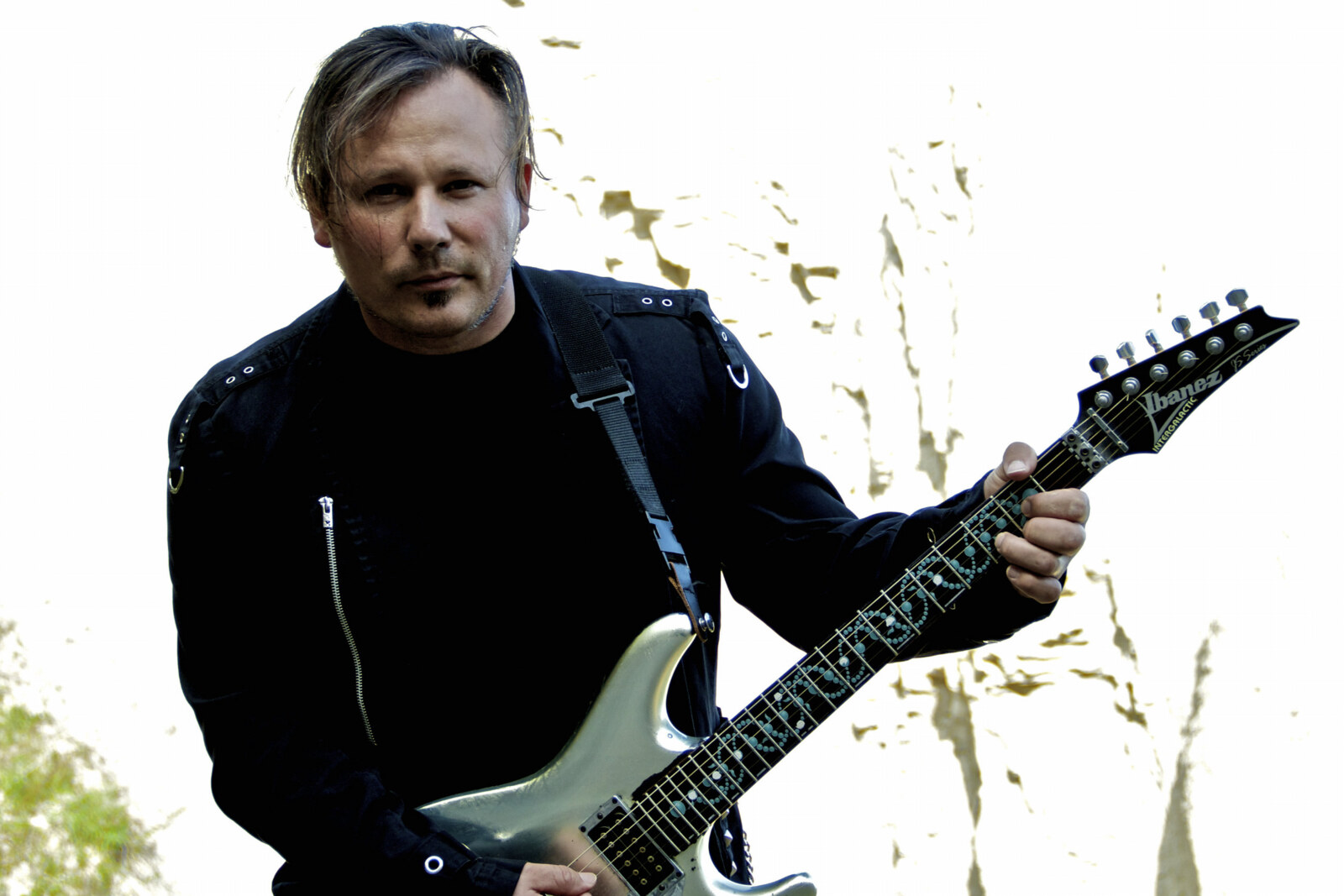 Soar Away With Powerful Solos With ‘F-22 Raptor’ From Pyramids On Mars
