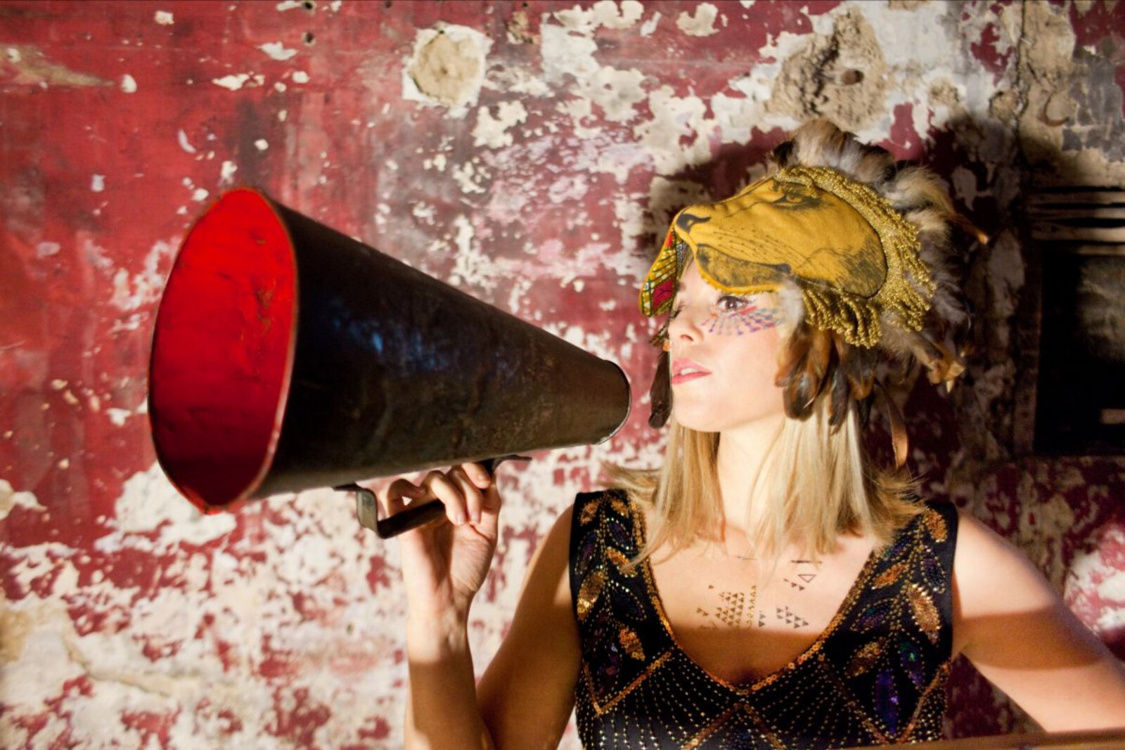 Malka announces brand new album 'I'm Not Your Soldier'