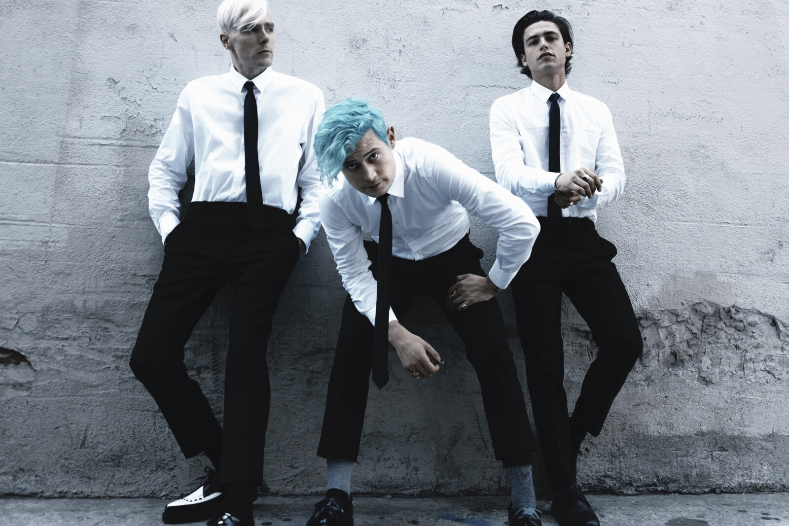 Dreamers release new single & video 'Desensitize'