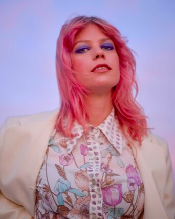 Basia Bulat New Album "Are You in Love?" out 27th March via Secret City Records