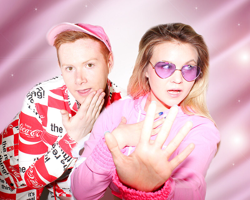 Meet the self-proclaimed cockroaches of pop! / New single 'Feel Good'