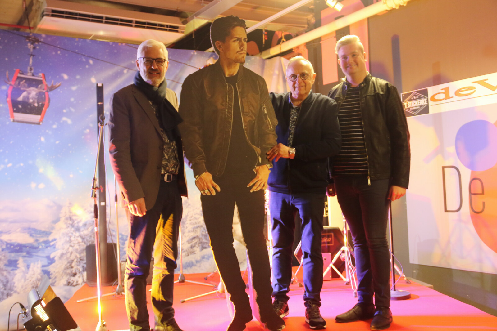 Turnhoutse ticketbar en pop-up store rond ‘De Nacht met André Hazes’ opent feestelijk!