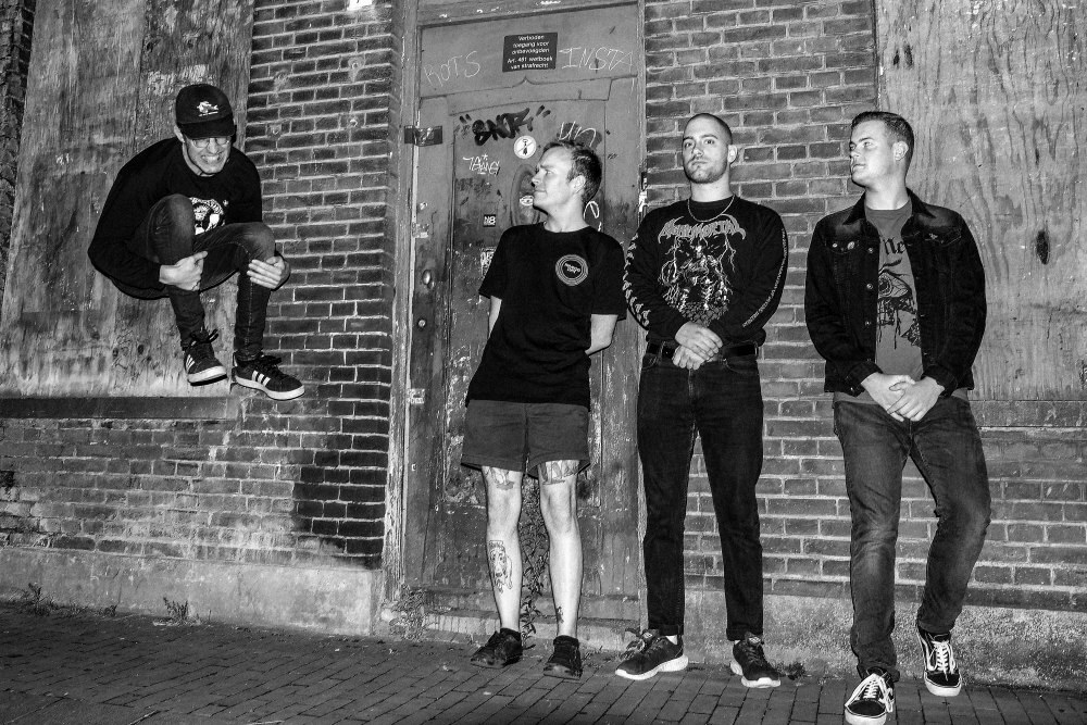 Pressure Pact Dutch hardcore instigators premiere new album "Scared Off the Streets" at No Echo