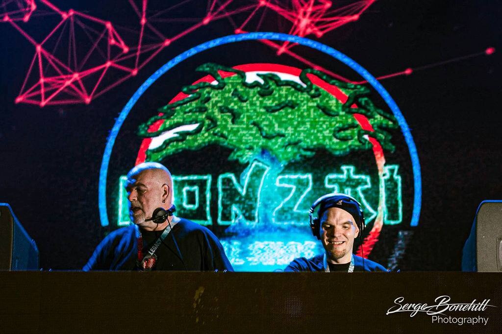 Bonzai All Stars komen op 21 maart naar 'I love the 90's'