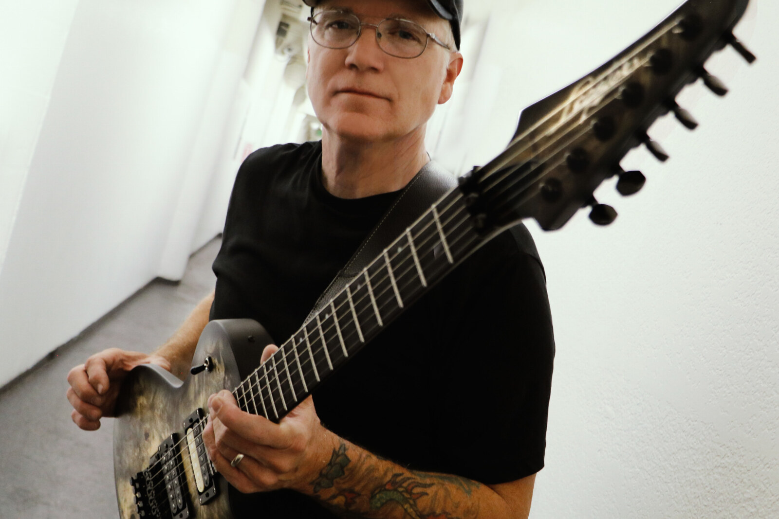 Former Megadeth Guitarist Chris Poland