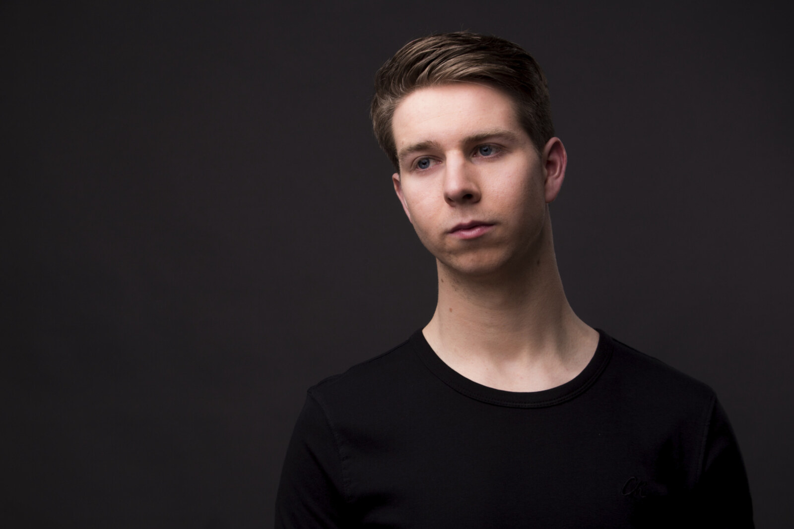  Timmo Hendriks's "By Your Side" ft. Jordan