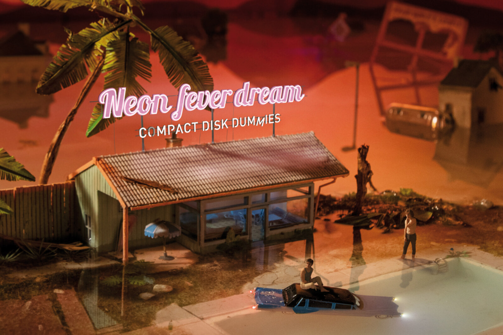 Compact Disc Dummies kondigen nieuwe plaat 'Neon Fever Dream' aan!
