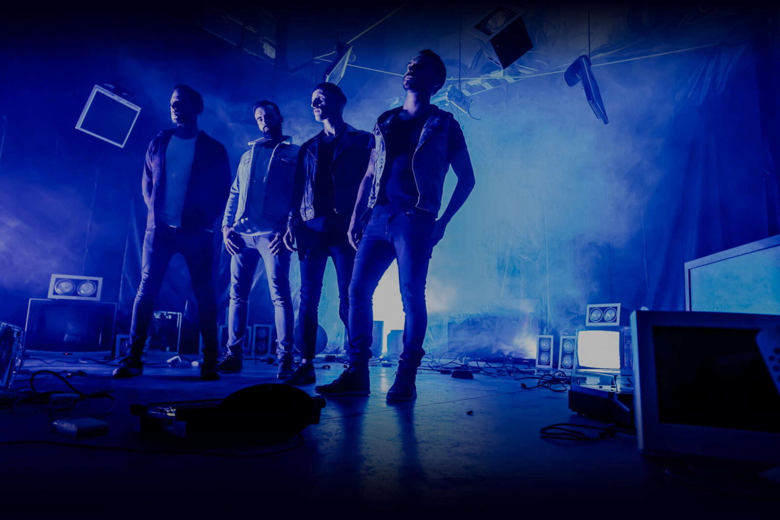 French Alternative-Rock Revenants  Perséide premiered new music video "Fade Away" // New album coming out soon!