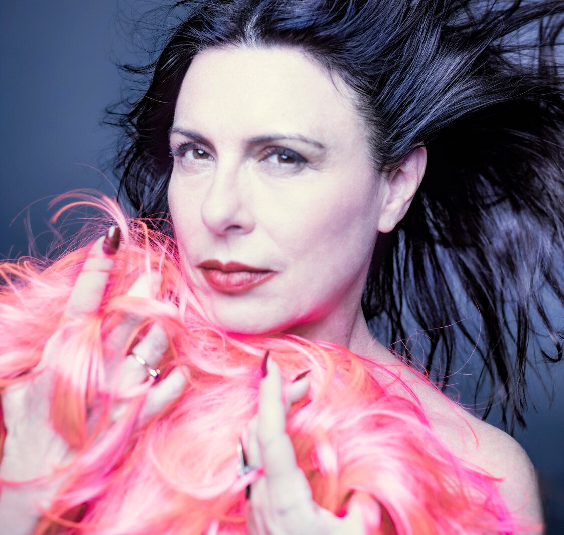 Marynka brengt hoop in bange dagen met nieuwe single ‘Dismay Waltz’