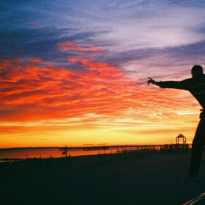 Joesef shares brilliant new single “The Sun is Up Forever”